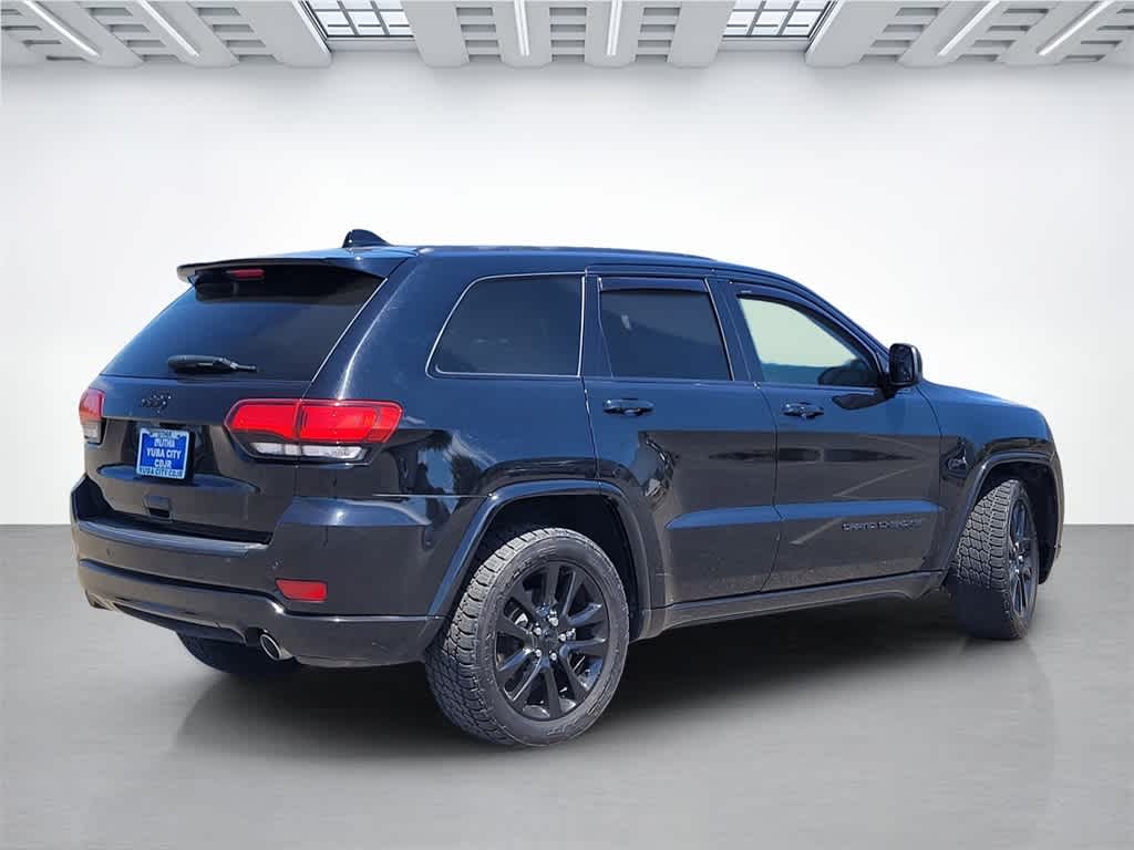 Thumbnail: 2019 Jeep Grand Cherokee - 6