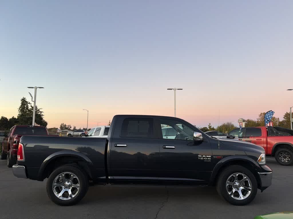 2019 Ram 1500 Classic Laramie photo 4