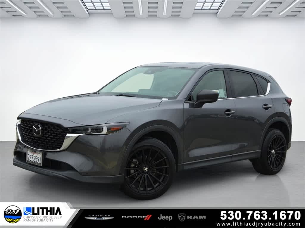 2023 Mazda CX-5 S Premium package's photo
