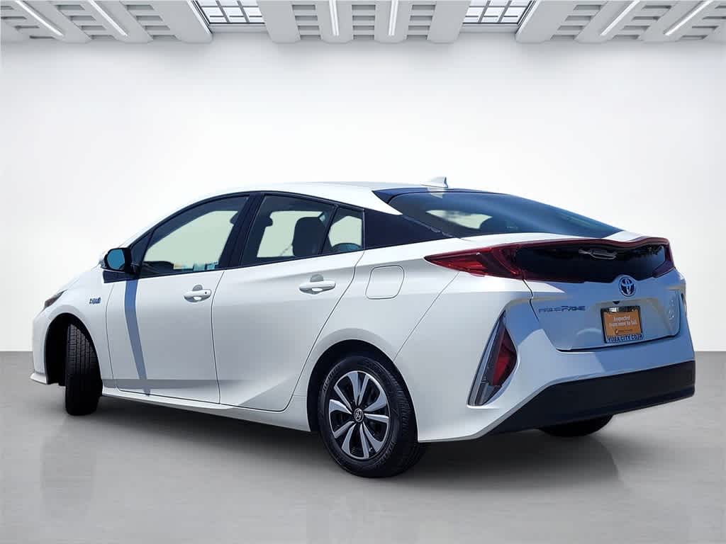 Thumbnail: 2018 Toyota Prius Prime - 4