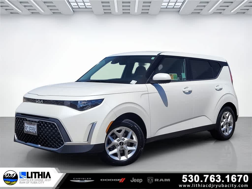 Thumbnail: 2023 Kia Soul - 1