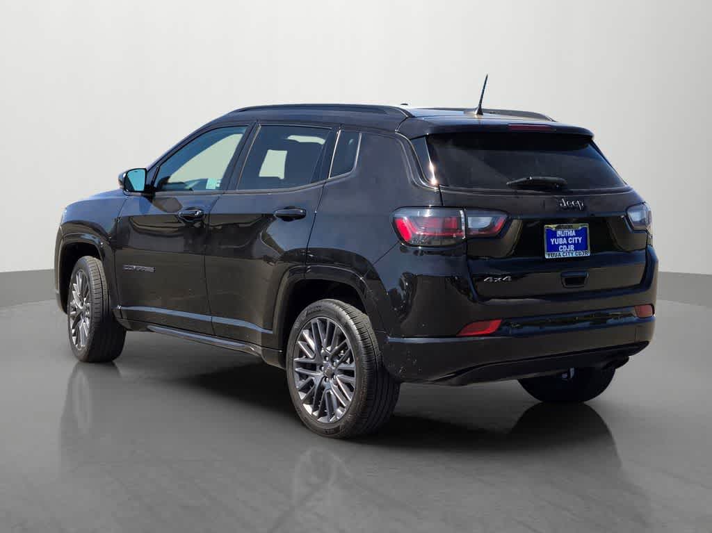 Thumbnail: 2022 Jeep Compass - 4