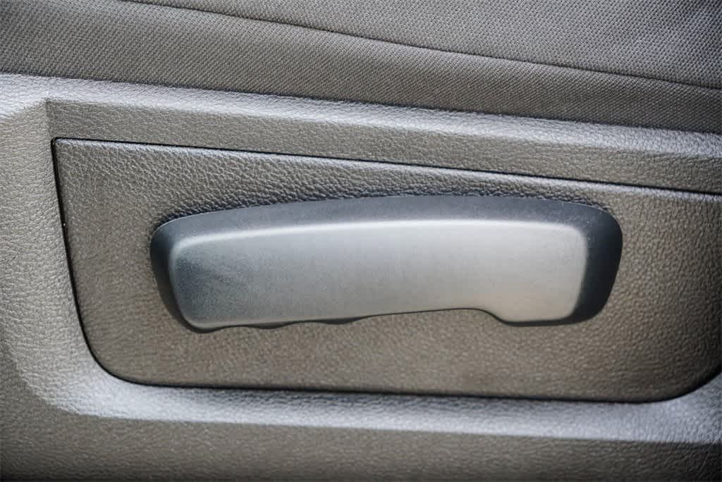 Thumbnail: 2024 RAM 1500 Classic - 21