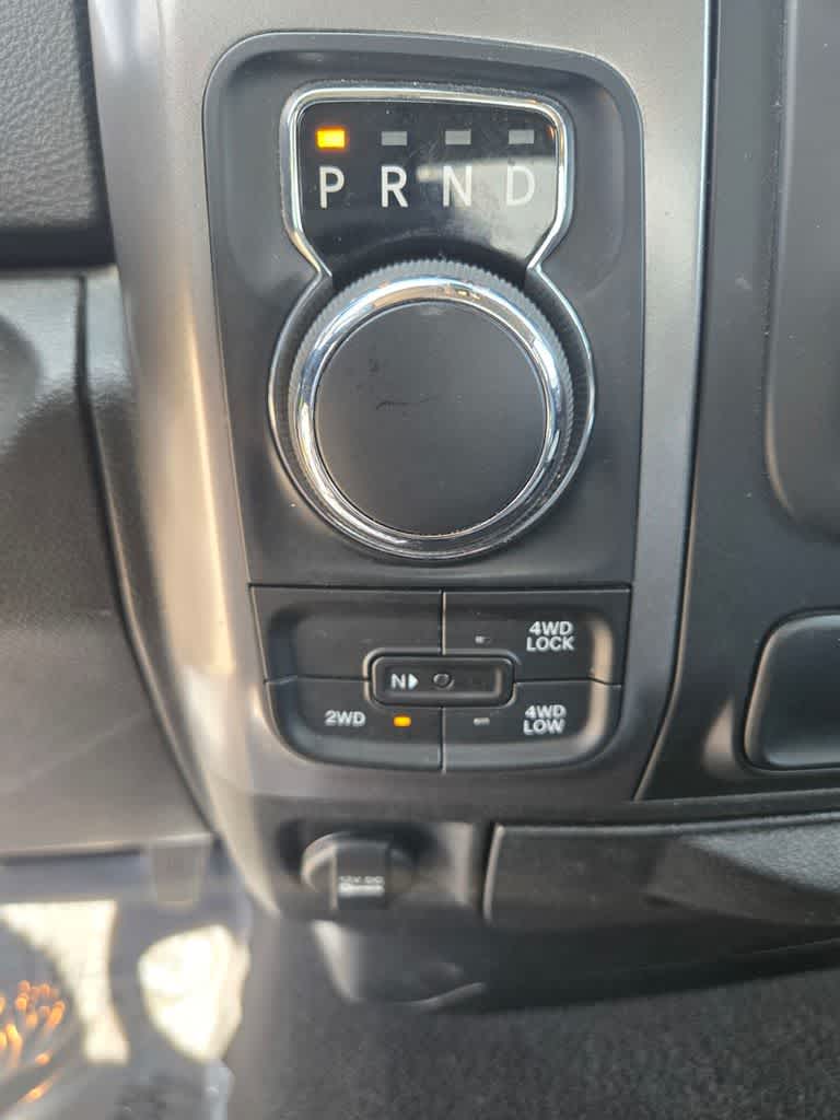 Thumbnail: 2024 RAM 1500 Classic - 14