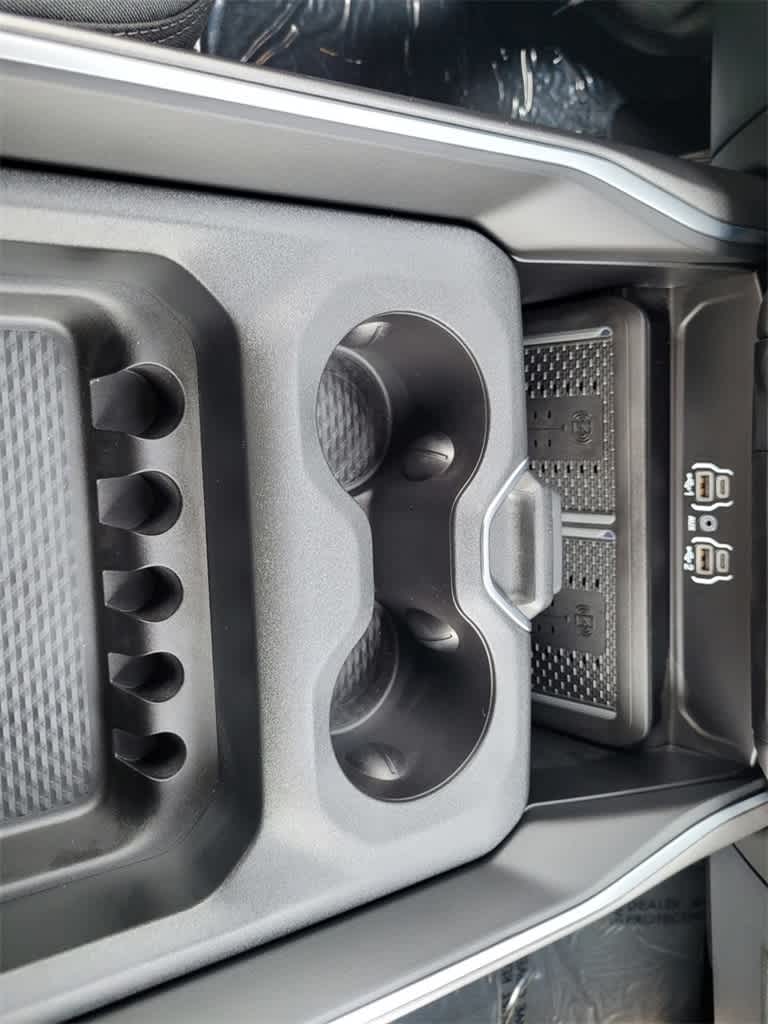 Thumbnail: 2025 RAM 2500 - 16
