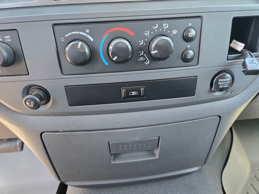 Thumbnail: 2008 Dodge Ram 1500 - 15