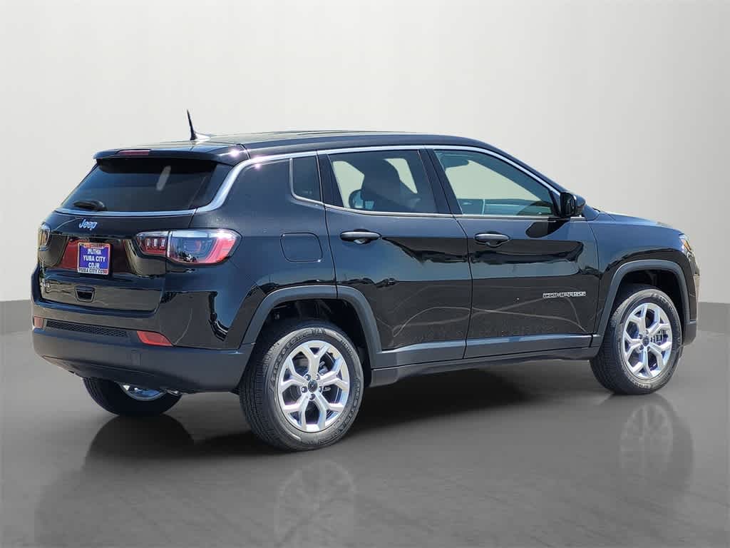 Thumbnail: 2025 Jeep Compass - 4