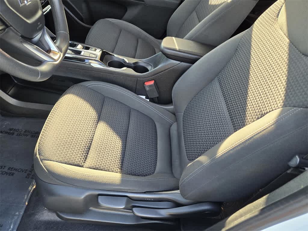 Thumbnail: 2022 Chevrolet Bolt EUV - 12