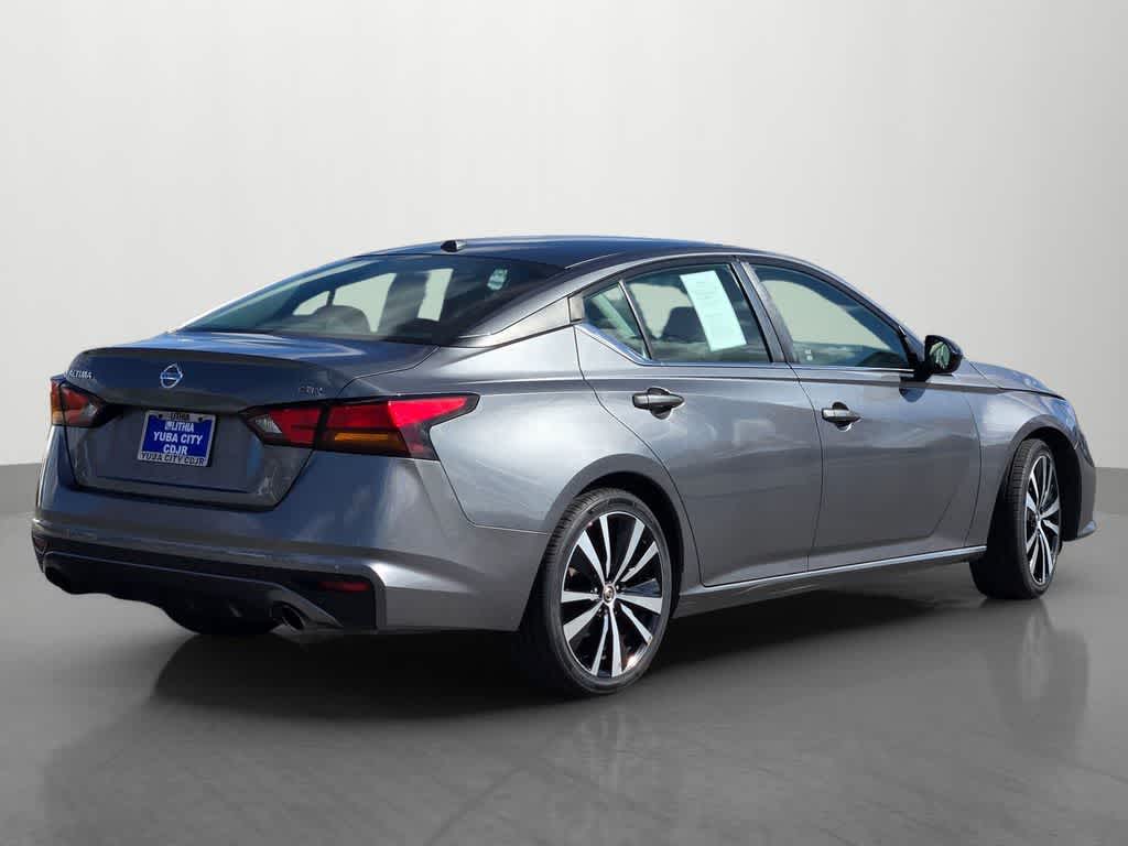 Thumbnail: 2022 Nissan Altima - 6