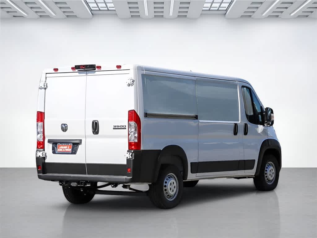 2024 Ram ProMaster 3500 photo 3