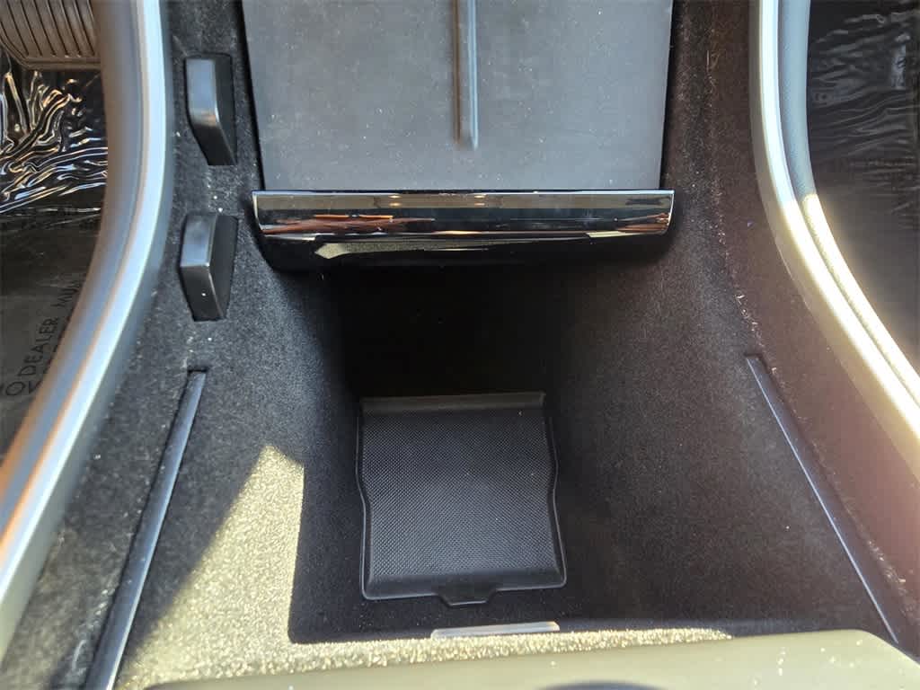 Thumbnail: 2020 Tesla Model 3 - 16