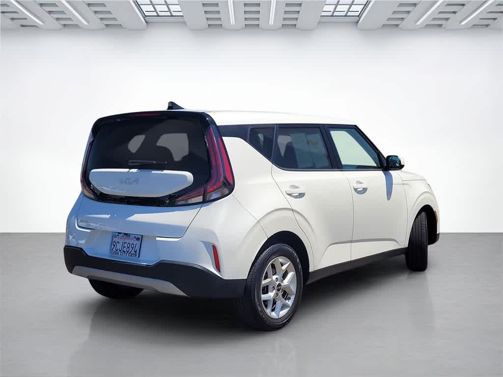 Thumbnail: 2023 Kia Soul - 5