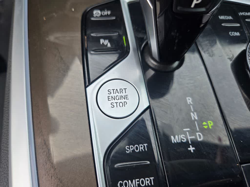 Thumbnail: 2022 BMW X5 - 15