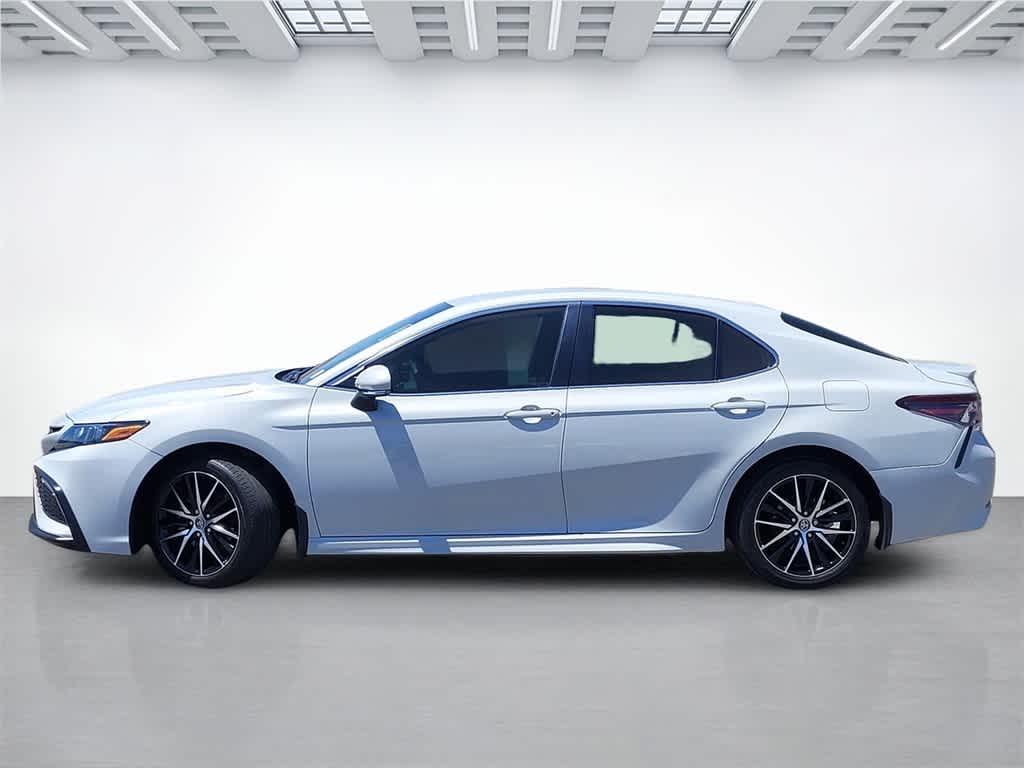 Thumbnail: 2023 Toyota Camry - 3