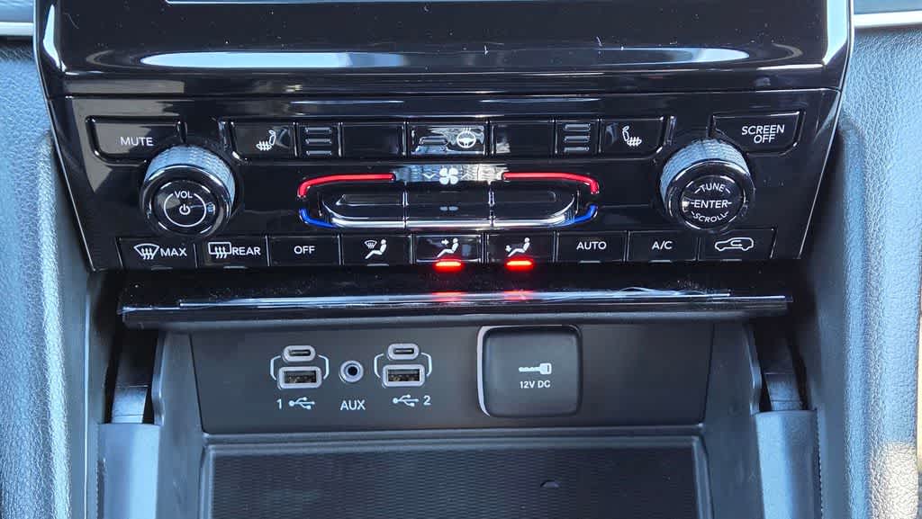 Thumbnail: 2025 Jeep Grand Cherokee - 18