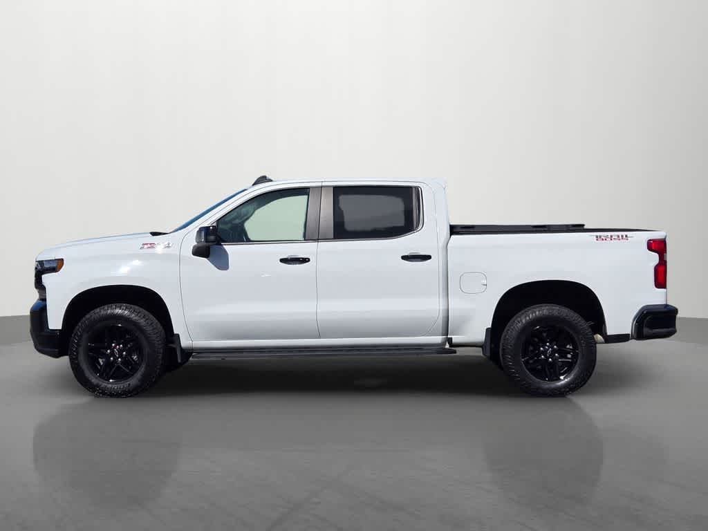 Thumbnail: 2020 Chevrolet Silverado 1500 - 3
