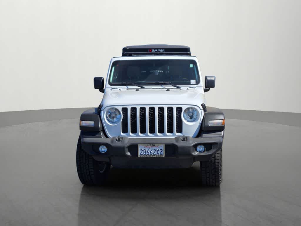 Thumbnail: 2020 Jeep Gladiator - 2