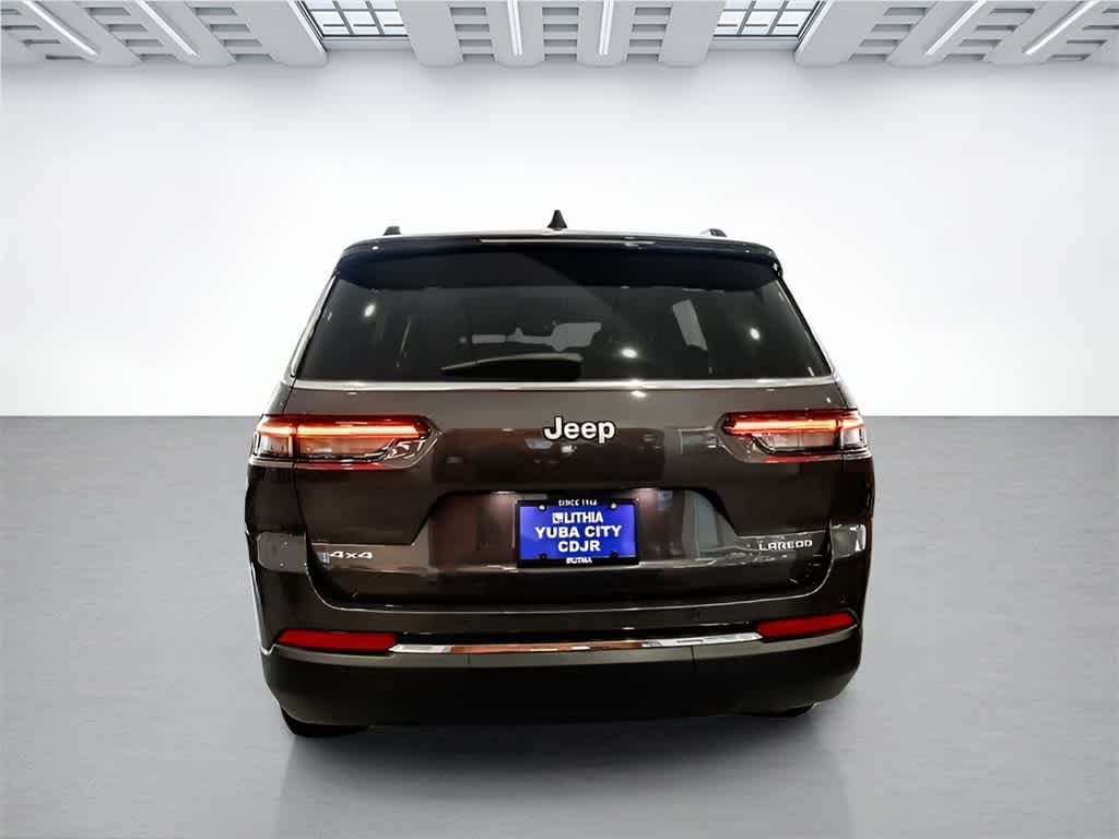 Thumbnail: 2025 Jeep Grand Cherokee - 3