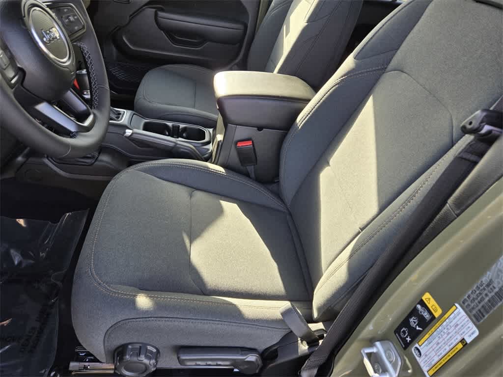 Thumbnail: 2026 Jeep Wrangler - 12