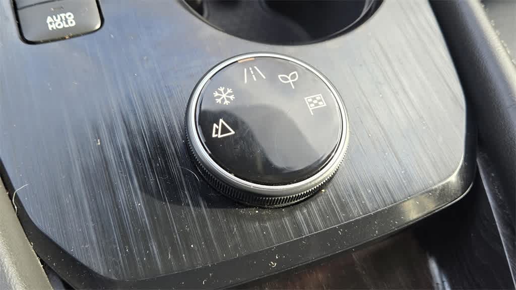 Thumbnail: 2021 Nissan Rogue - 17