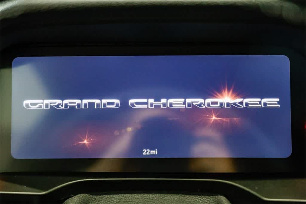 Thumbnail: 2025 Jeep Grand Cherokee - 22