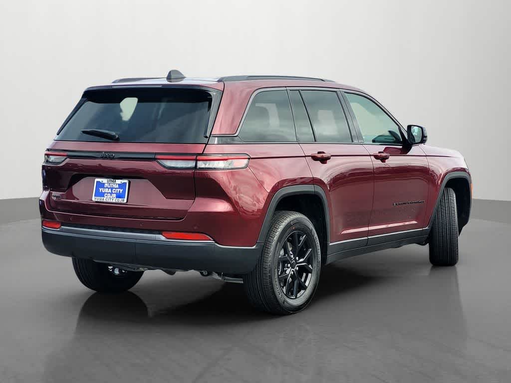 Thumbnail: 2026 Jeep Grand Cherokee - 6