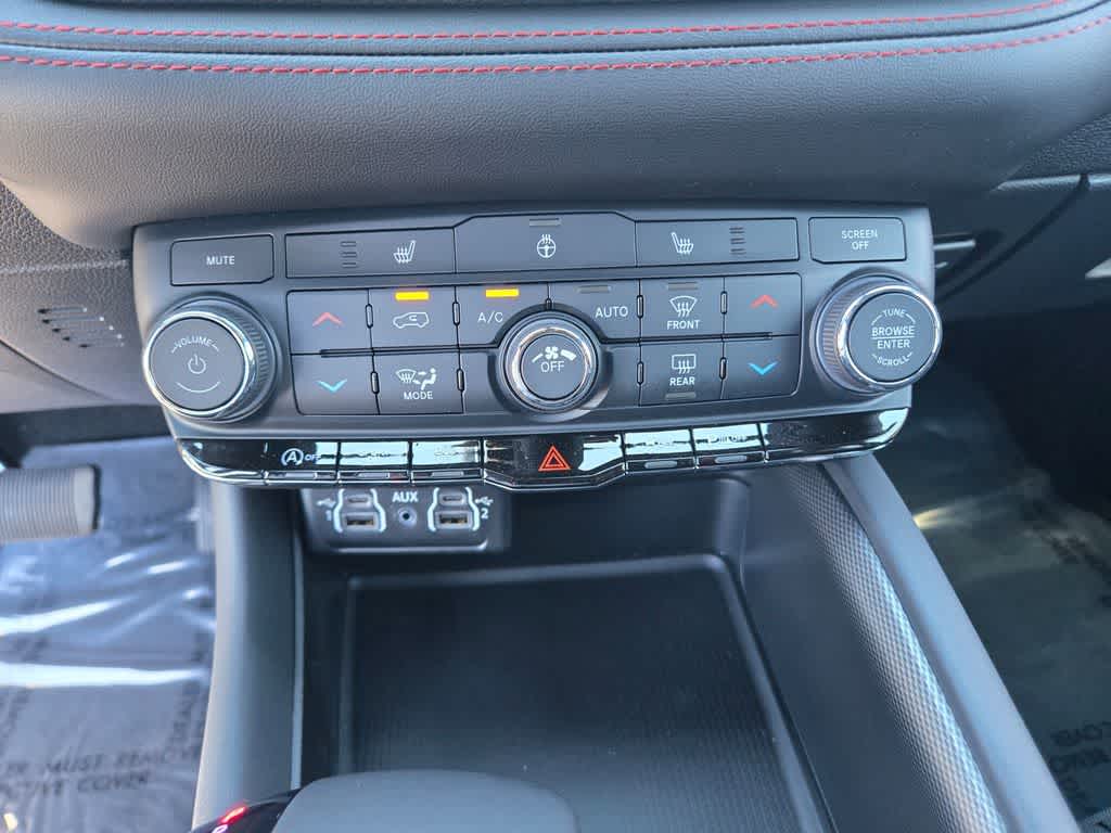 Thumbnail: 2026 Dodge Durango - 16