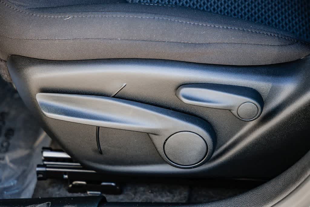 Thumbnail: 2025 Jeep Compass - 21