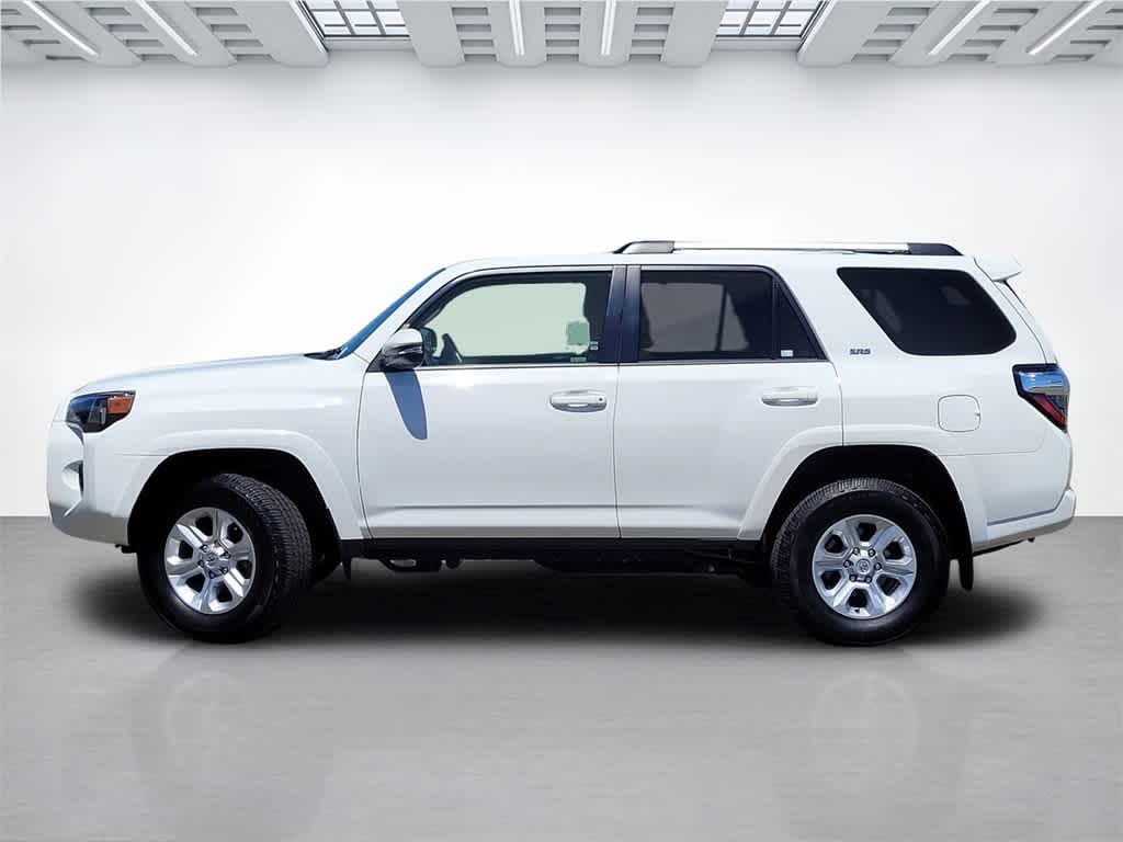 Thumbnail: 2022 Toyota 4Runner - 3