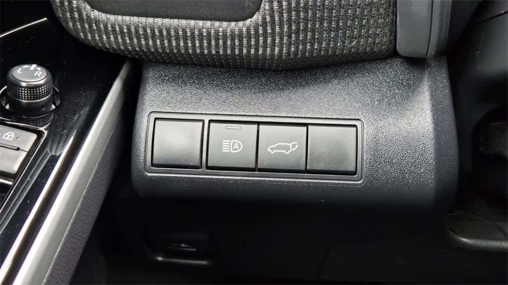 Thumbnail: 2025 Toyota bZ4X - 20