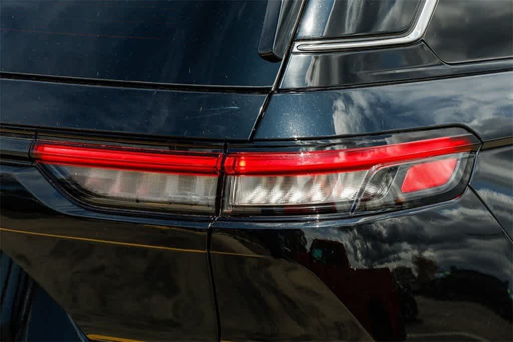 Thumbnail: 2025 Jeep Grand Cherokee - 9