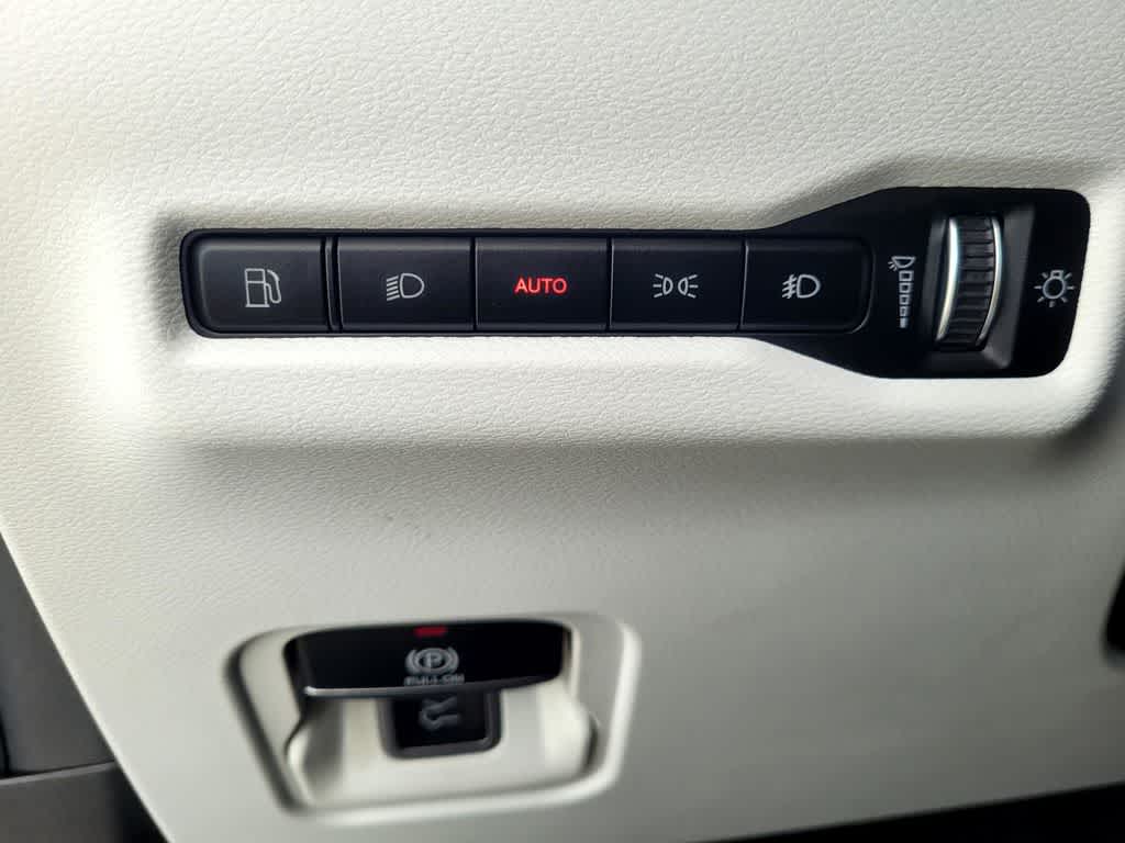 Thumbnail: 2026 Jeep Cherokee - 20