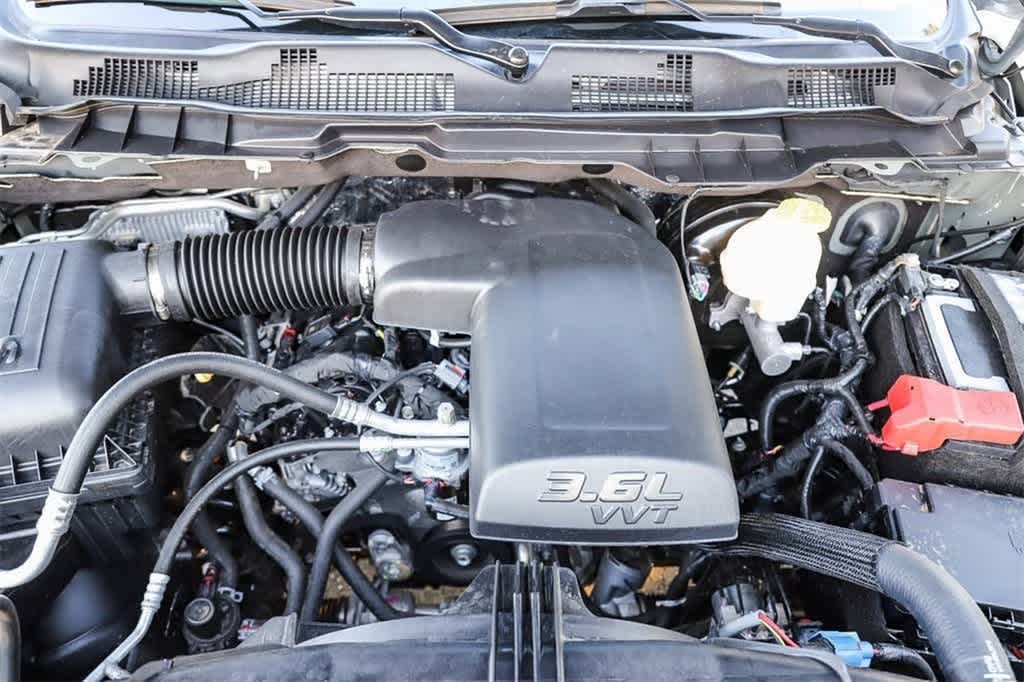 Thumbnail: 2023 RAM 1500 Classic - 27