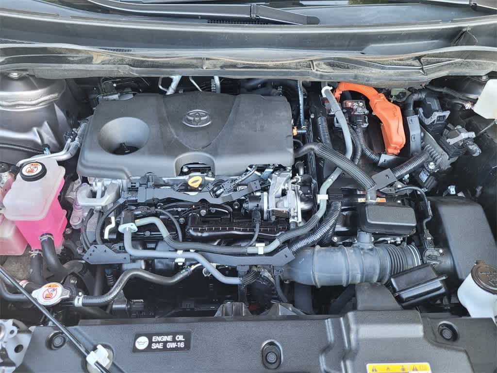 Thumbnail: 2021 Toyota Sienna - 21