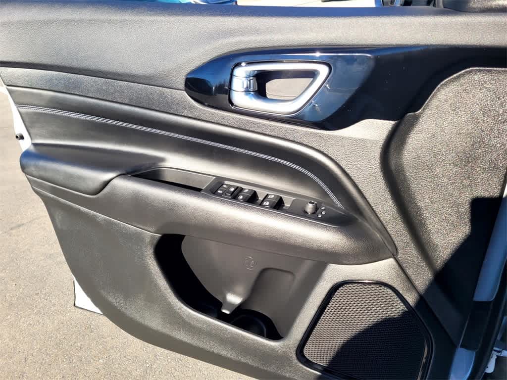 Thumbnail: 2026 Jeep Compass - 15