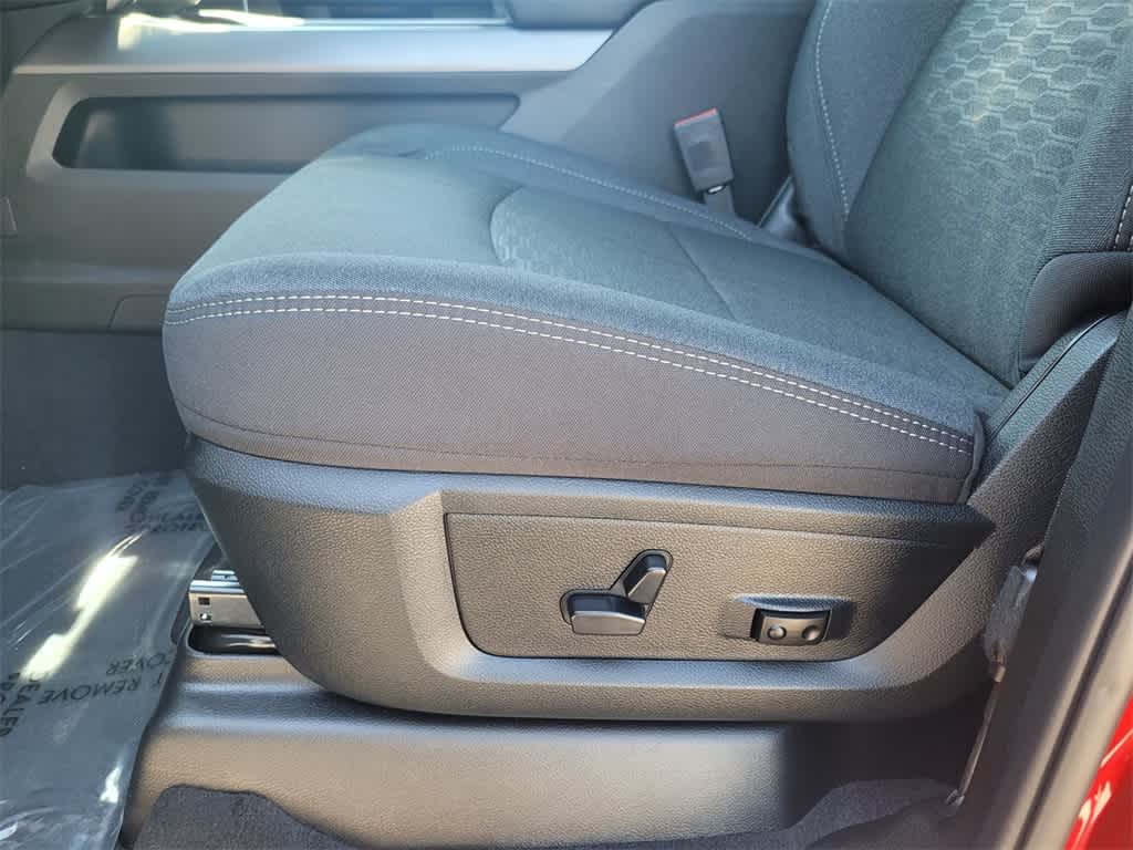 Thumbnail: 2026 RAM 2500 - 13