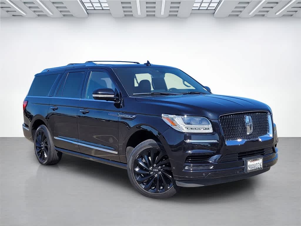Thumbnail: 2021 Lincoln Navigator L - 7