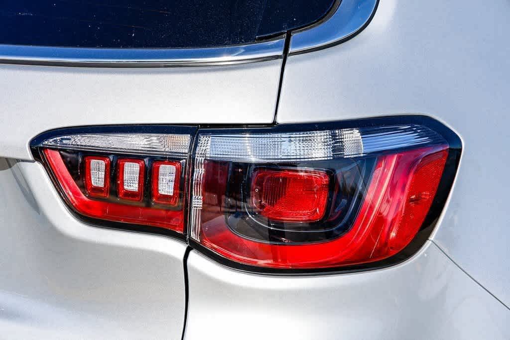 Thumbnail: 2025 Jeep Compass - 9