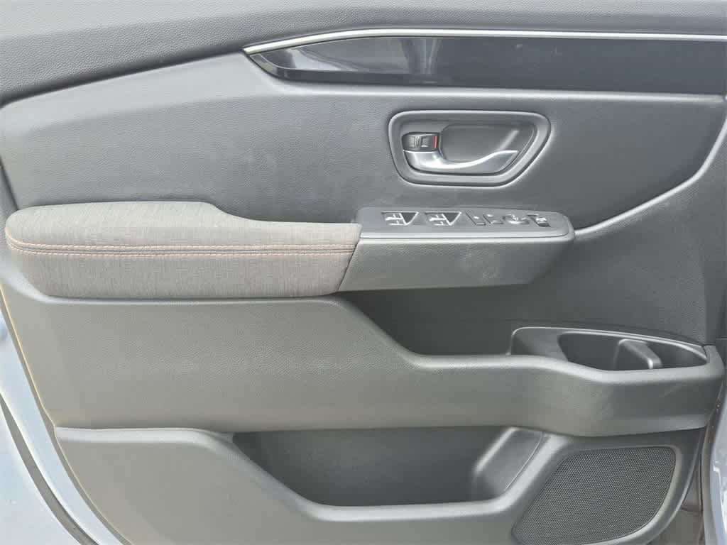 Thumbnail: 2024 Honda Pilot - 16