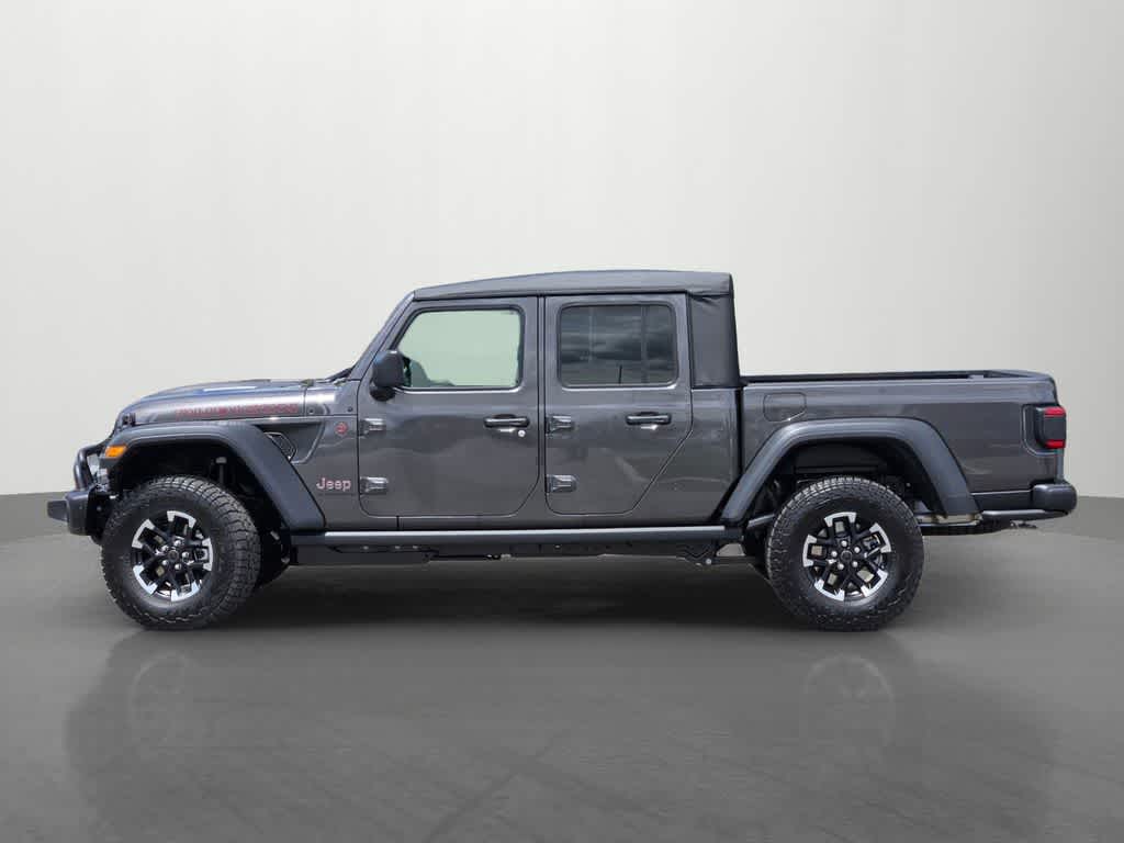 Thumbnail: 2026 Jeep Gladiator - 3