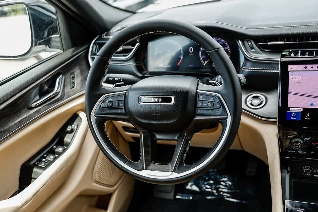 Thumbnail: 2025 Jeep Grand Cherokee - 15