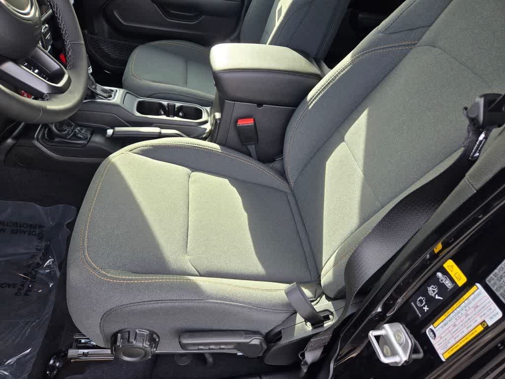 Thumbnail: 2026 Jeep Wrangler - 12