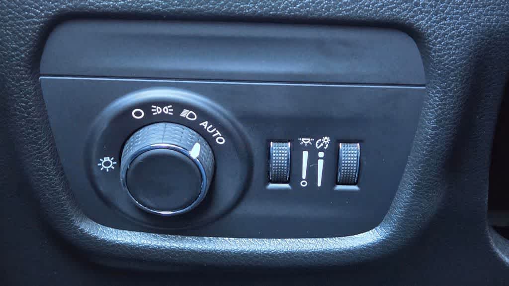 Thumbnail: 2025 Jeep Grand Cherokee - 20