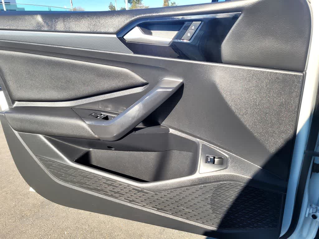 Thumbnail: 2021 Volkswagen Jetta - 15