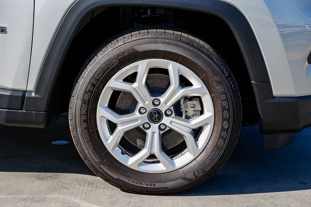 Thumbnail: 2025 Jeep Compass - 10