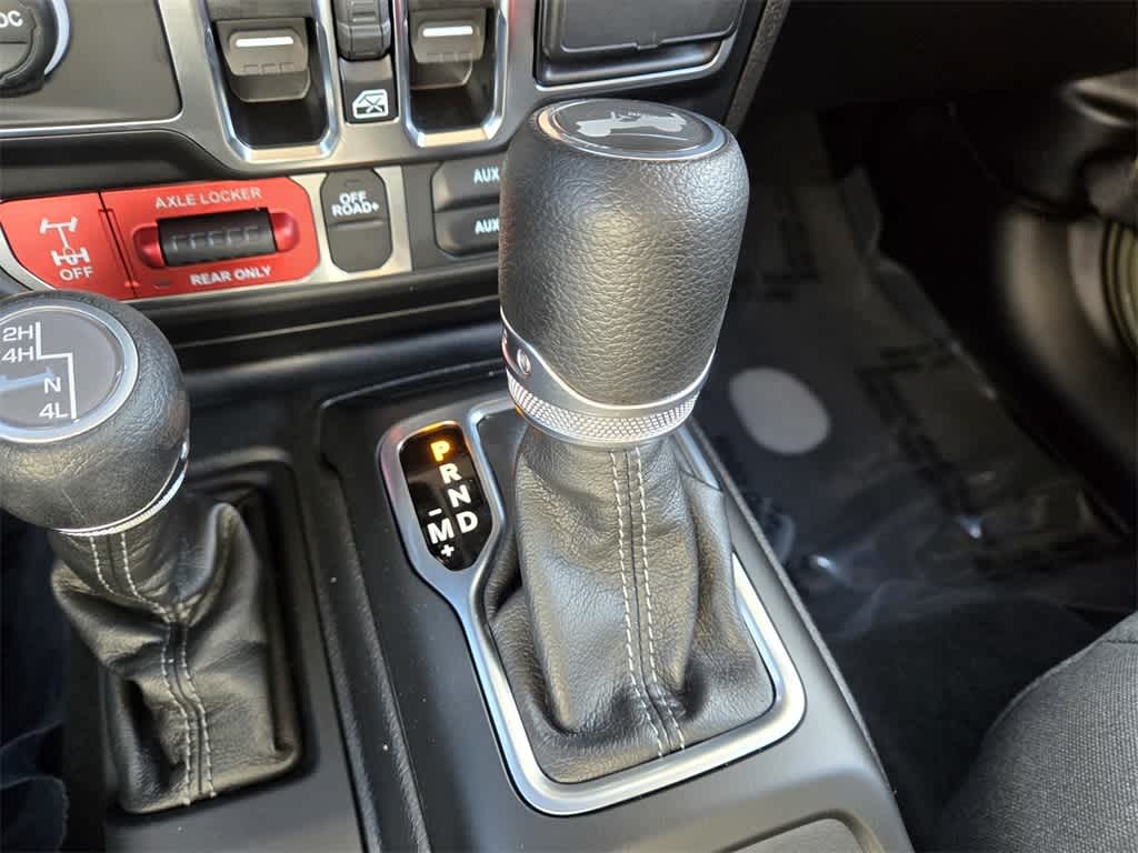 Thumbnail: 2026 Jeep Wrangler - 16