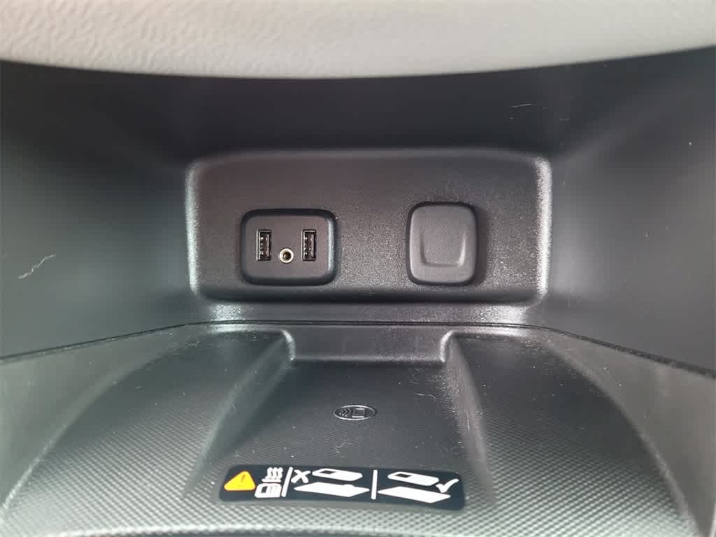 Thumbnail: 2018 Chevrolet Equinox - 20