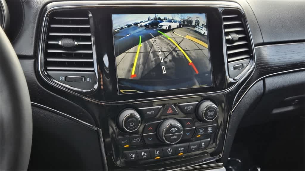 Thumbnail: 2021 Jeep Grand Cherokee - 20