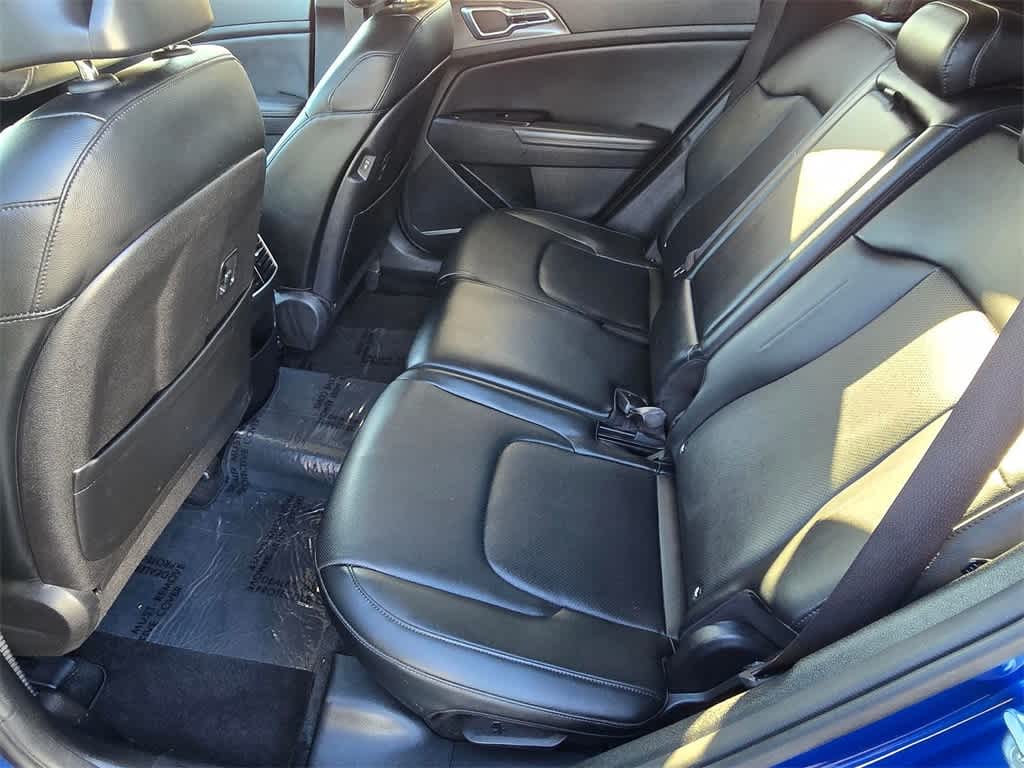 Thumbnail: 2023 Kia Sportage - 9