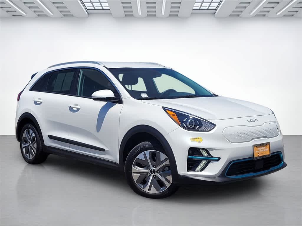 Thumbnail: 2022 Kia Niro - 7